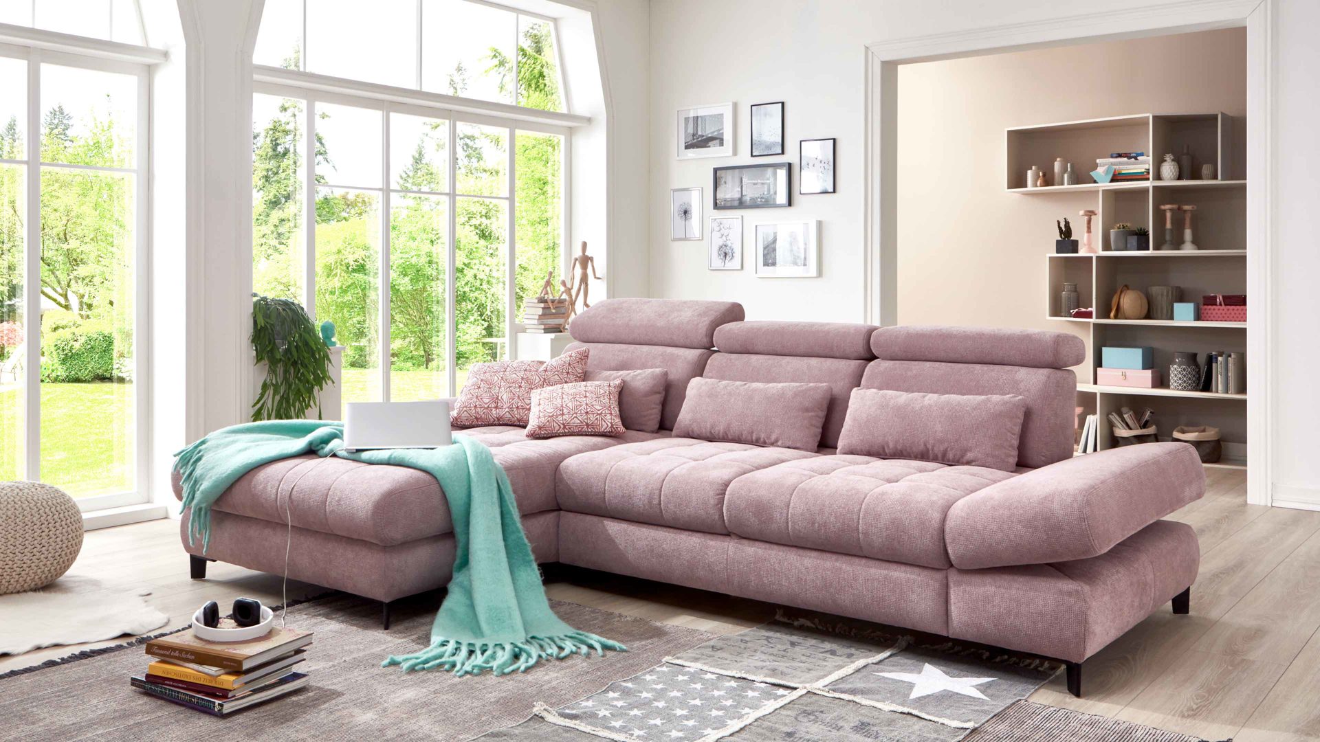 Ecksofa KAWOO® aus Stoff in Rosa KAWOO Polsterprogramm Torino - Ecksofa fliederfarbener Bezug Paris 21572 & schwarze Metallfüße – Stellfläche ca. 186 x 312 cm