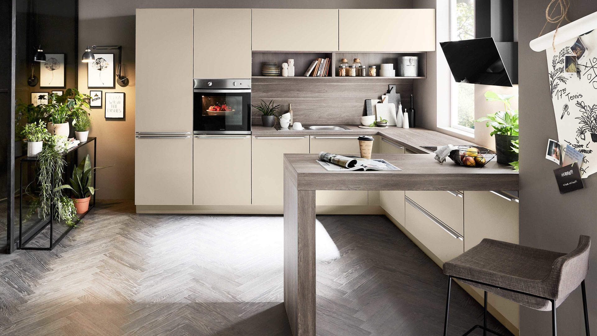 Einbauküche Nolte® küchen aus Holz in Beige nolte® Einbauküche Plus mit privileg Einbaugeräten Lava & Graphitsilber - Stellfläche ca. 310 x 285 cm