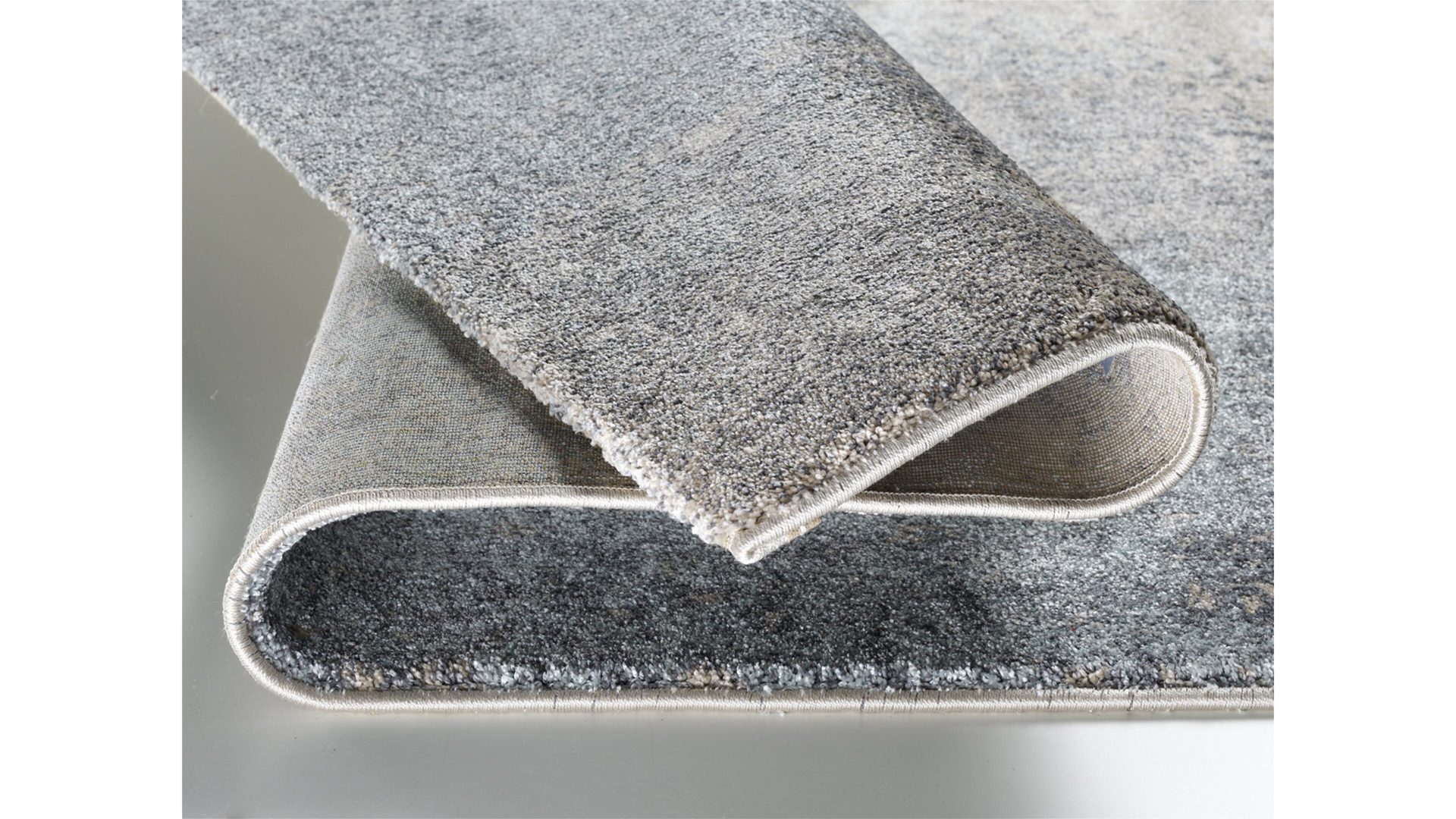 Webteppich Oci aus Kunstfaser in Türkis Designerteppich Butterfly Admiral türkis & naturfarben gemusterte Kunstfaser – ca.  200 x 290 cm