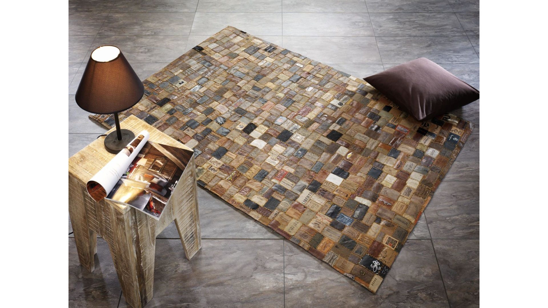 Lederteppich Oci aus Leder in Braun Lederteppich Labelstar für Ihre Wohnaccessoires multicolorfarbene Jeanslabel – ca. 170 x 240 cm