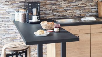 Einbauküche Nobilia® aus Holz in Holzfarben Hell nobilia® Einbauküche Structura mit Einbaugeräten Eiche Sierra – zweizeilig