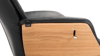 Relaxsessel Hjort knudsen aus Leder in Schwarz Relaxsessel bzw. Drehsessel - Polstermöbel schwarzes Leder Split 374 & Edelstahl-Sternfuß