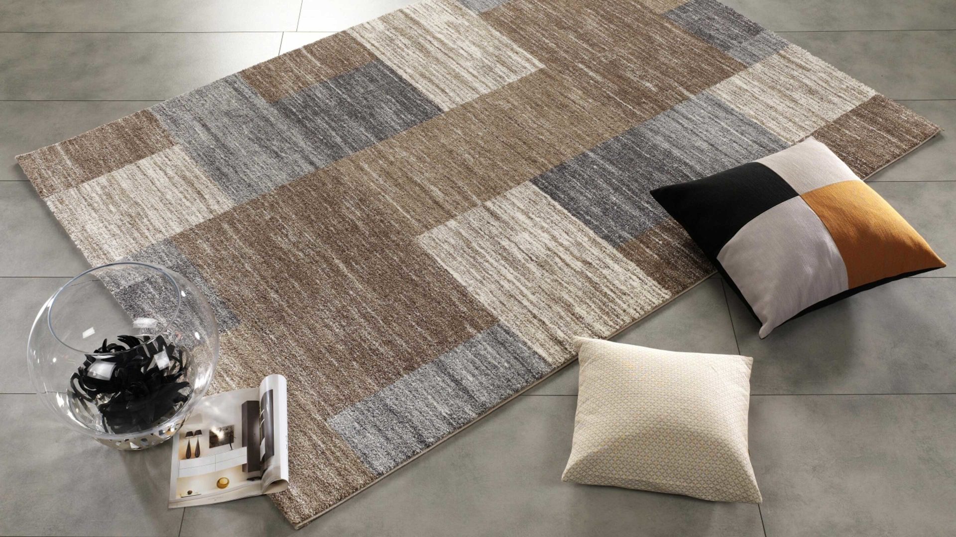 Webteppich Oci aus Kunstfaser in Braun Webteppich Sofi Grand für Ihre Wohnaccessoires beige & braune Kunstfaser – ca. 160 x 230 cm