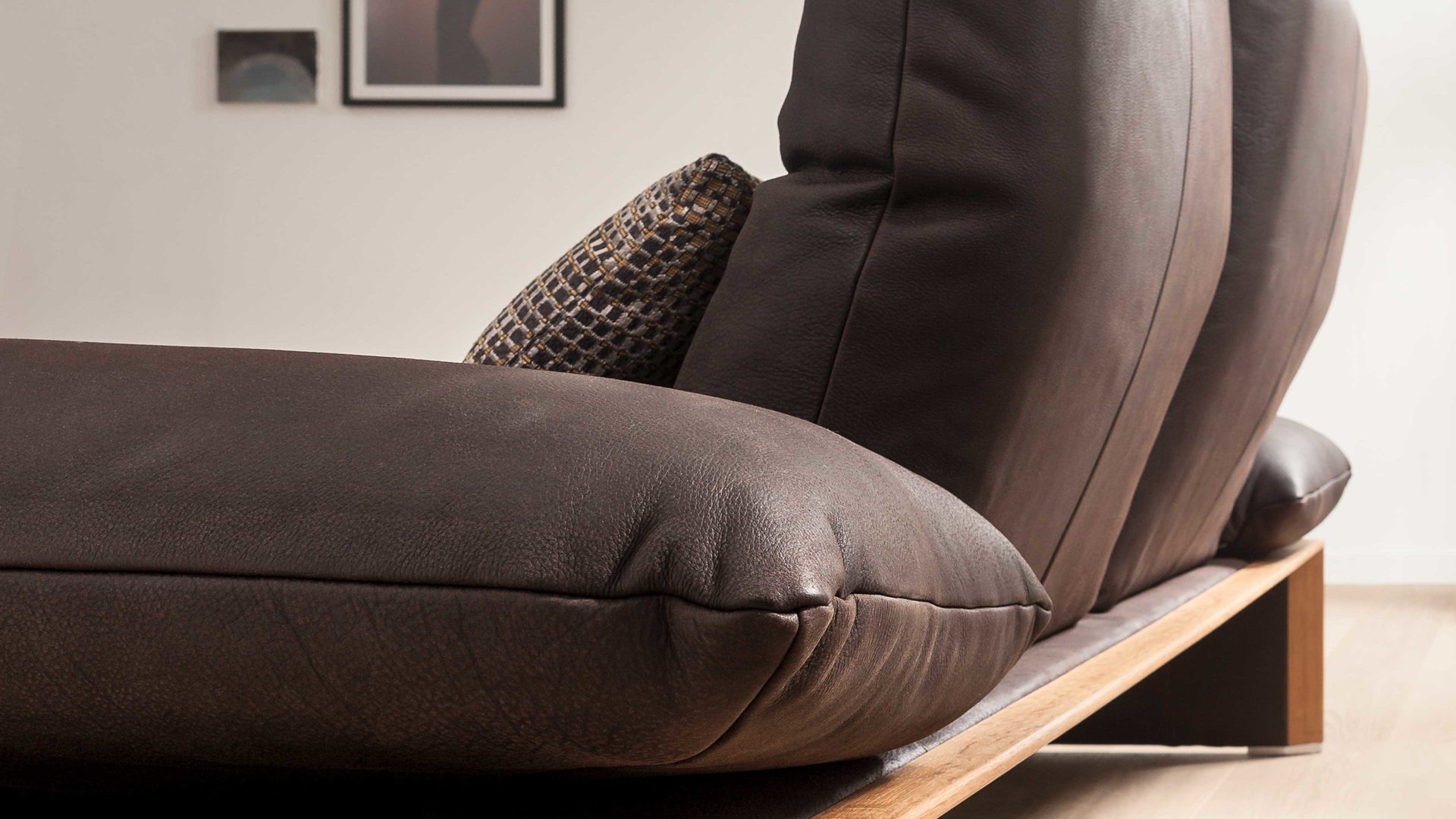 Zweisitzer Koinor aus Leder in Dunkelbraun KOINOR Zweisitzer Ledersofa Harriet schokofarbenes Leder India & Wildeiche – Länge ca. 206 cm