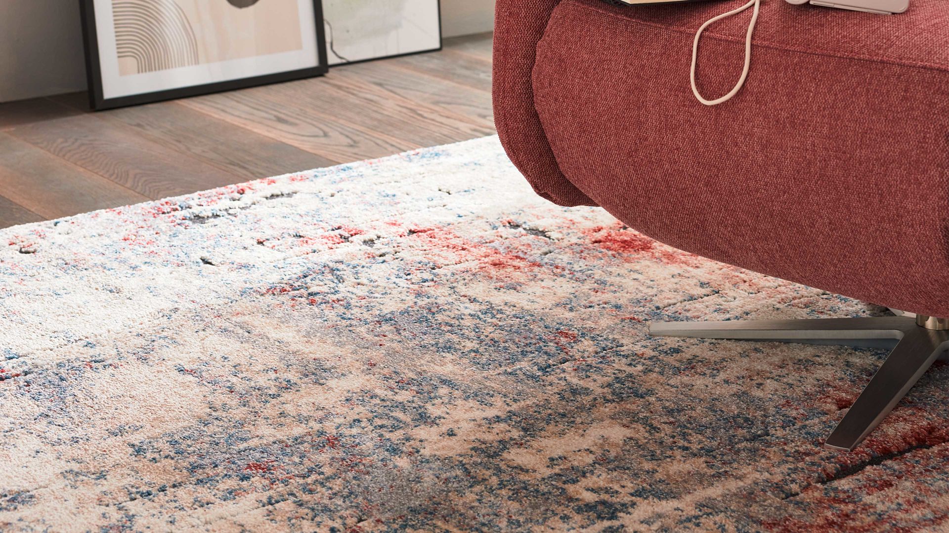 Webteppich Interliving aus Kunstfaser in Beige Interliving Teppich Serie L-8800 Creme-Rot-Blau – ca. 65 x 130 cm