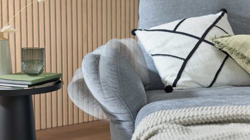 Chaiselongue Interliving aus Stoff in Hellblau Interliving Sofa Serie 4400 - Chaiselongue taubenblauer Bezug DCT 16 & schwarze Metallfüße