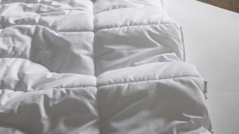 Bettdecke Interliving aus Stoff in Weiß Interliving Betten-Set Serie 9210 - Faserkissen und -decke Fasern, zweiteilig - ca. 135 x 200 cm