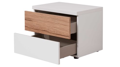 Komplettzimmer Interliving aus Holz in Weiß Interliving Schlafzimmer Serie 1025 – Komplettzimmer Weiß & Balkeneiche gehackt - vierteilig, fünf Türen